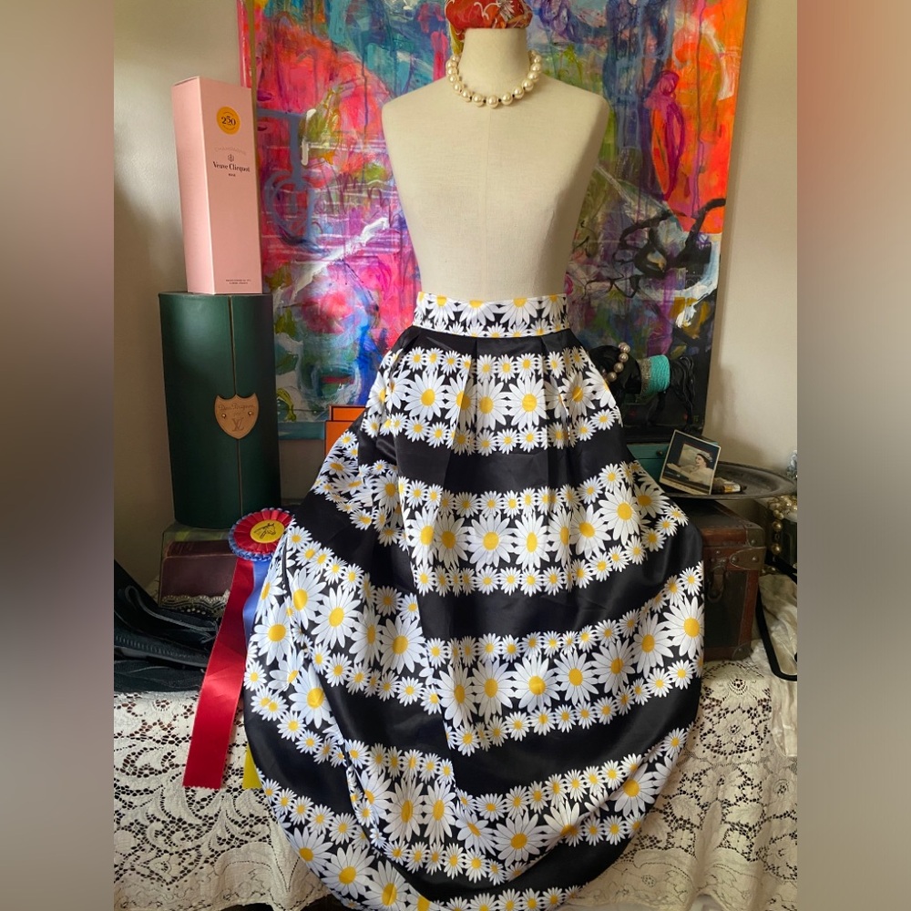 NWT Darling Sweet Choies DAISY Maxi Skirt Black White W/ POCKETS Fashionista 🖤
